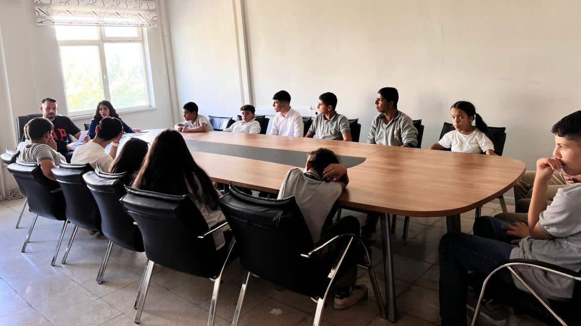 Rehberlik Servisimiz Tarafından Okulumuz Kaynaştırma Öğrencilerimizle Destek Eğitim Toplantısı Yapıldı